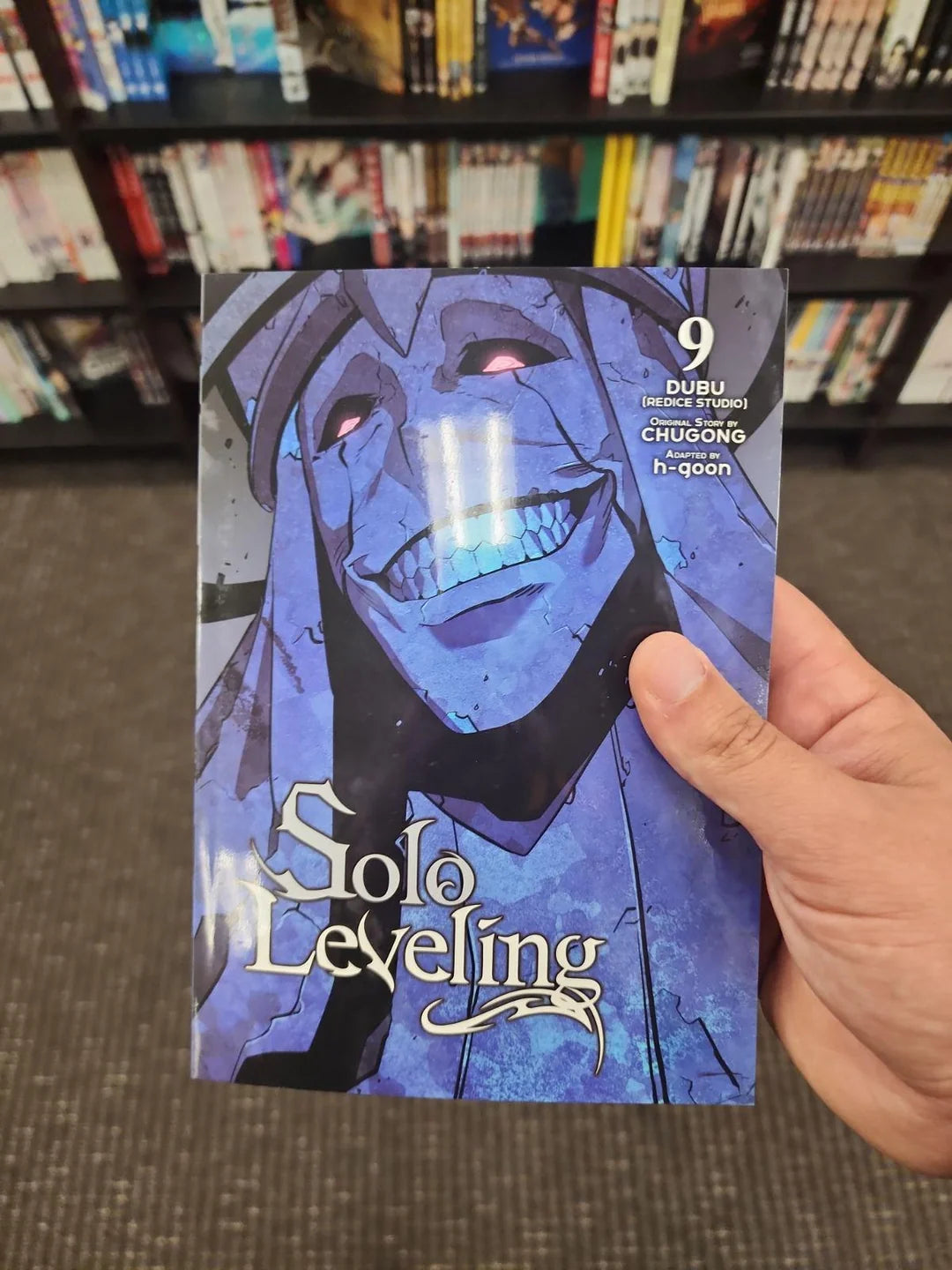 Solo Leveling Vol.9